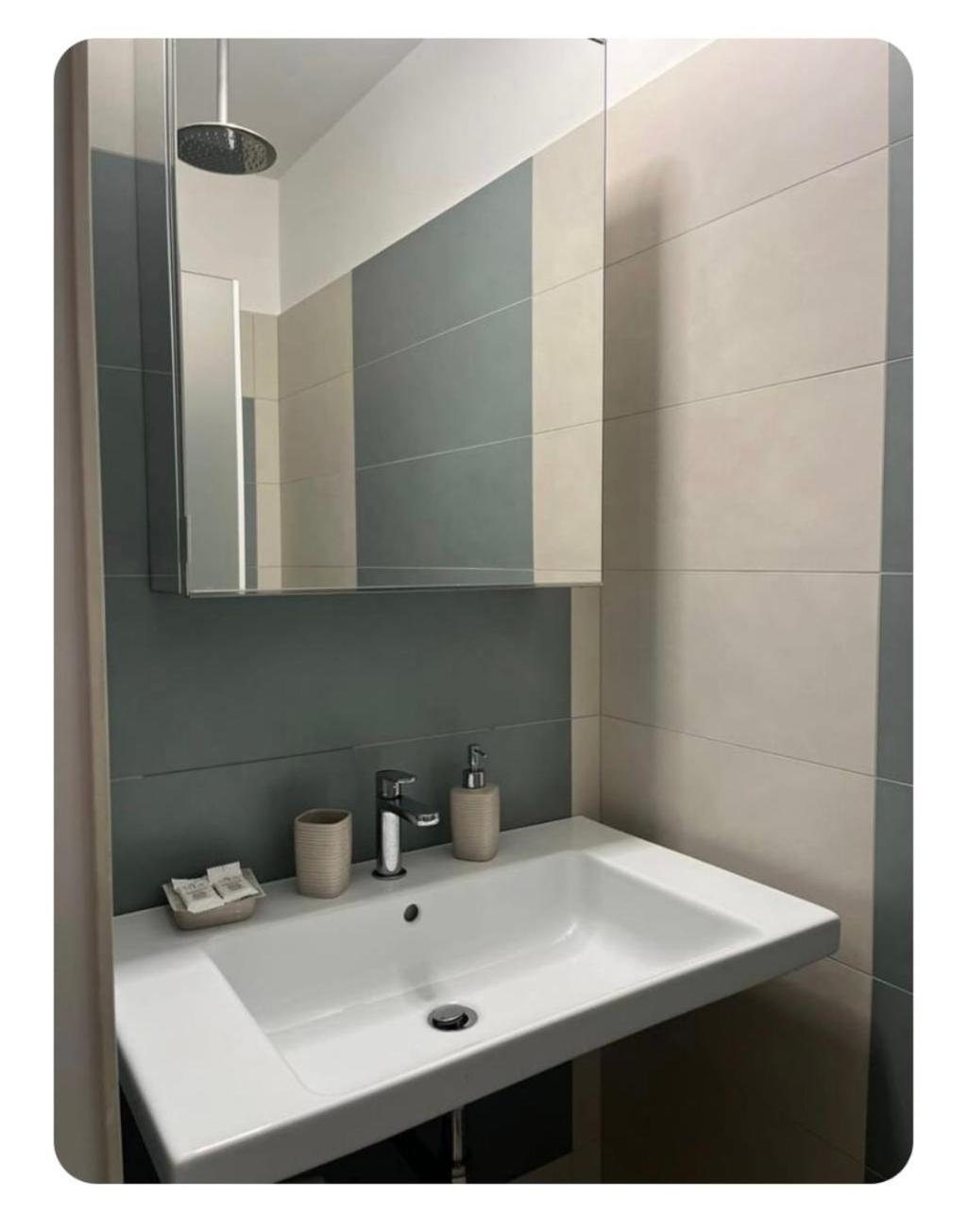 Hotel Les Artes Rzym Zewnętrze zdjęcie