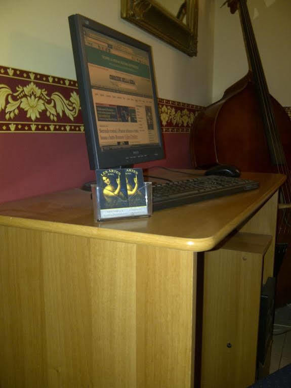 Hotel Les Artes Rzym Zewnętrze zdjęcie